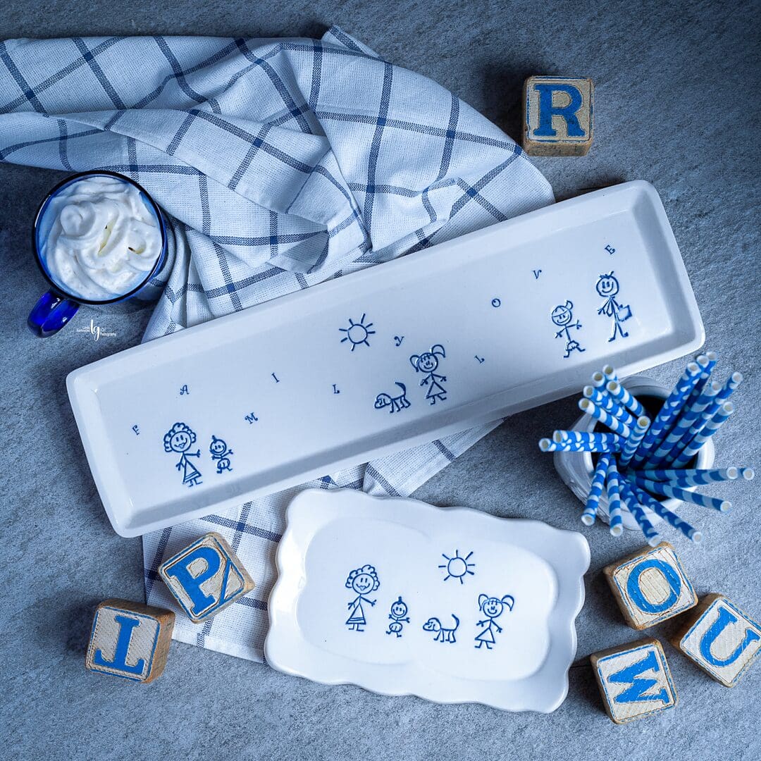 A tray and some blocks on the floor